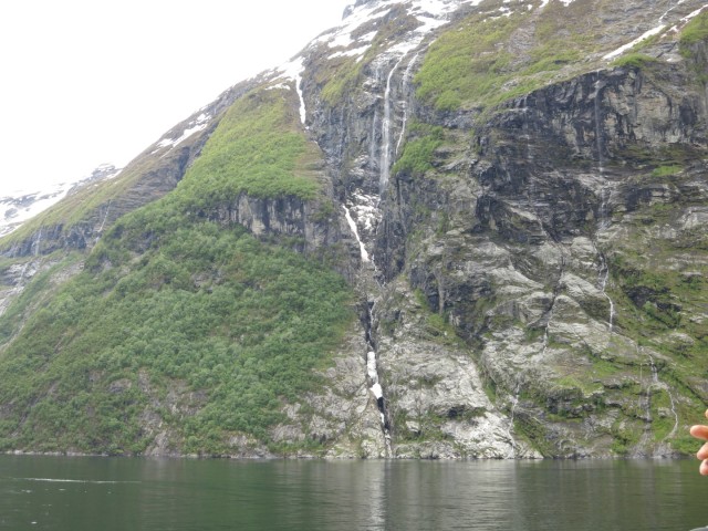 Hurtigruten_2015-06-18_12-54